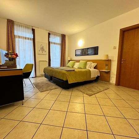 Residence Malpensa Somma Lombardo Exterior foto